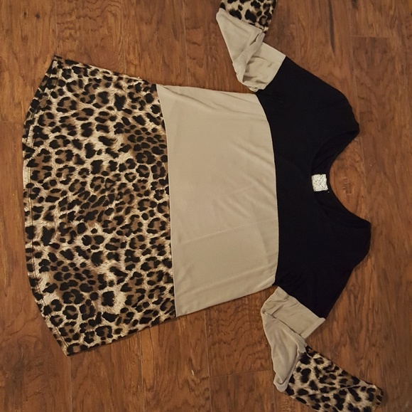 3 tone women's leopard/tan/black blouse - Picture 3 of 4